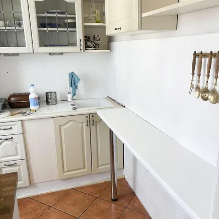Aga Apartamento *